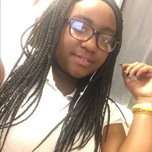 Meet your Posher, Ariel